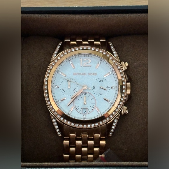 Michael Kors Gold Women’s Watch - Picture 1 of 5